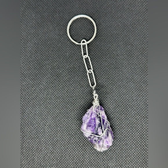 Amethyst keychain raw stone handmade wire wrap - Picture 1 of 6